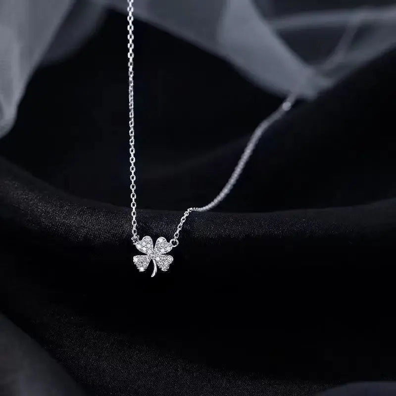 Four Leaf Clover Pendant Necklace